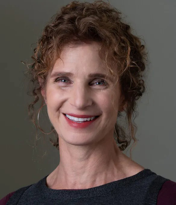 Leslie Lichter